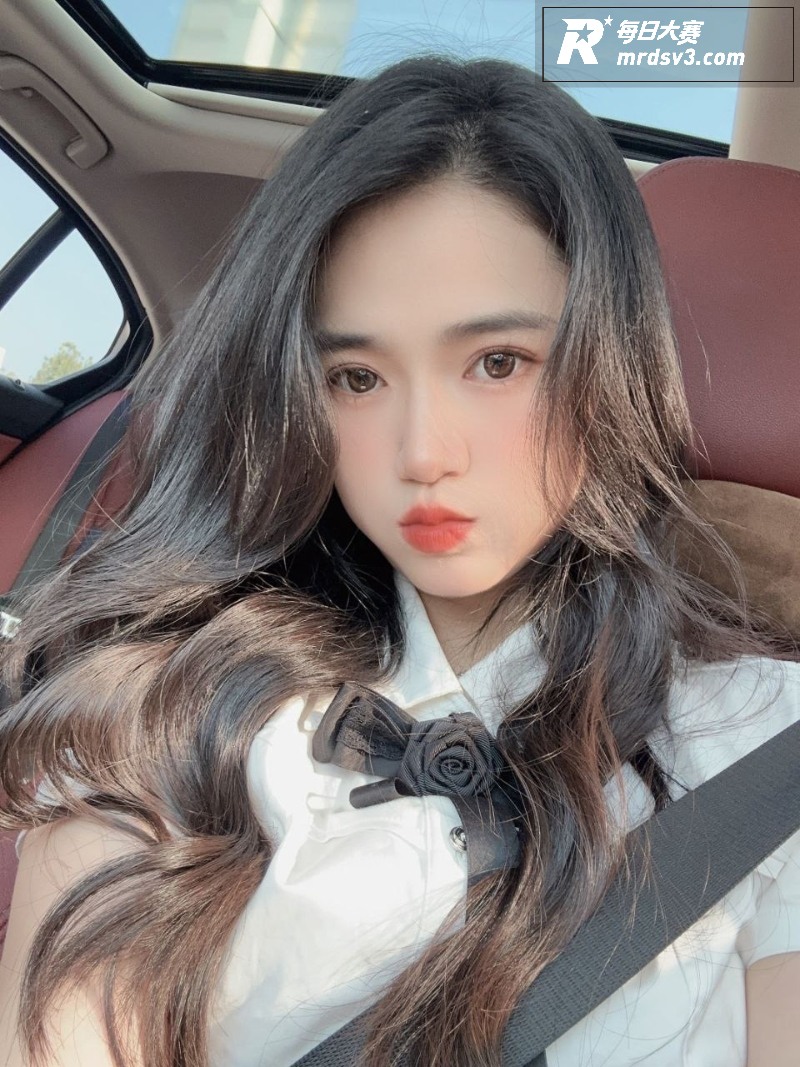 山西太原高颜值小夫妻相关图片6