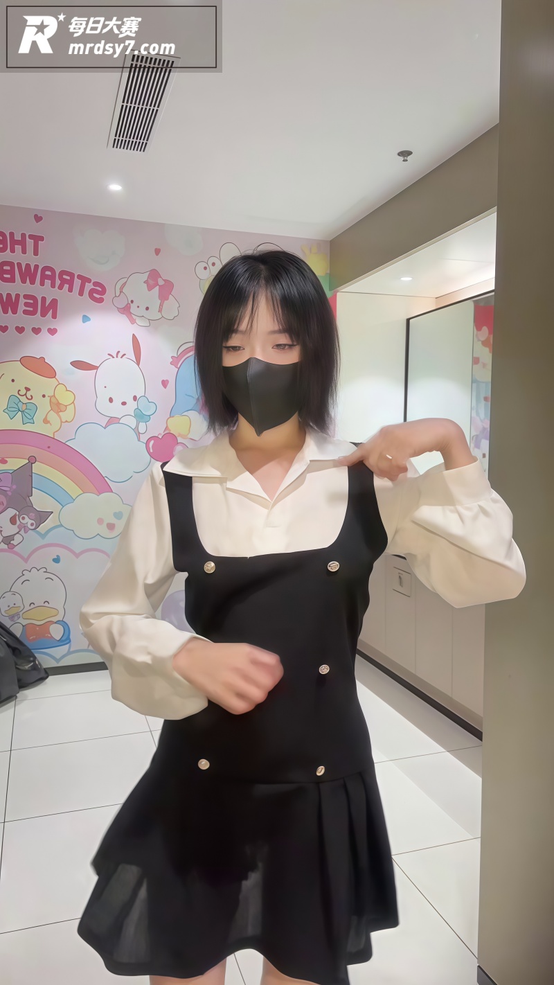 推特极品纯欲福利姬 相关图片8