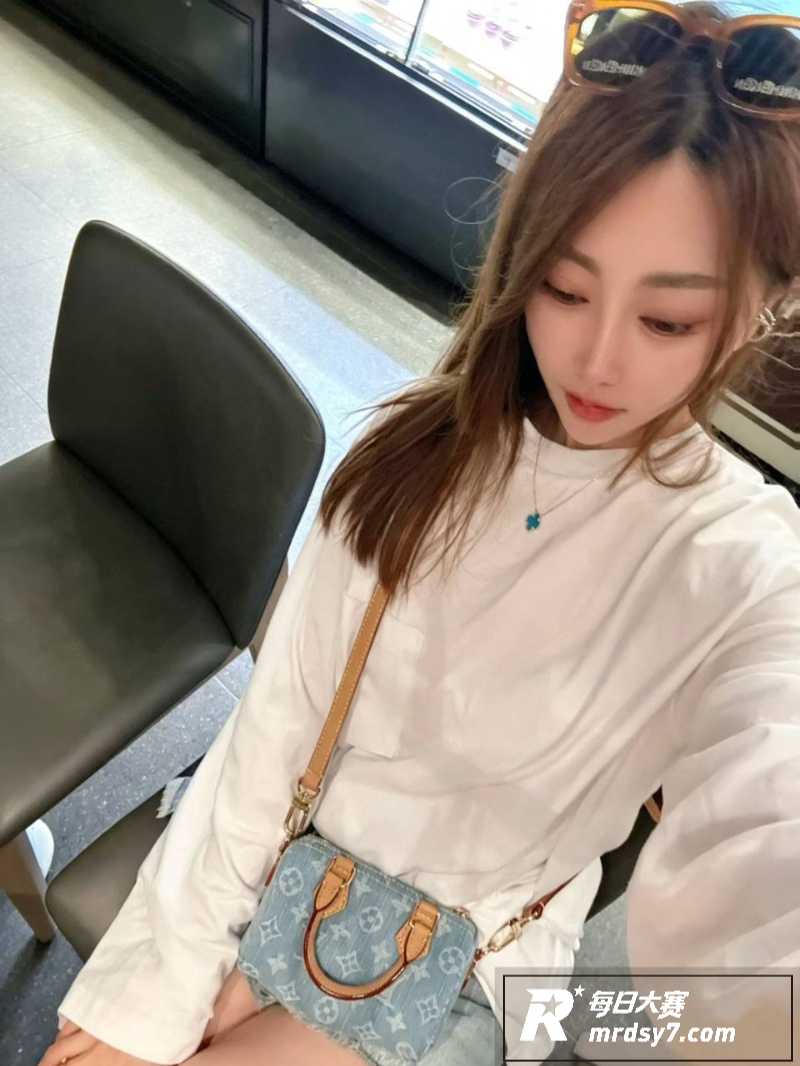 沈阳反差少妇 张蕾 相关图片2
